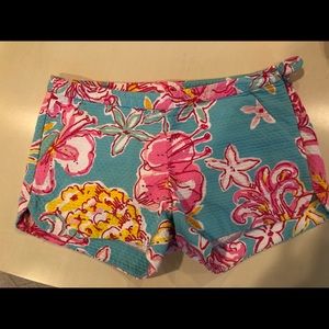 Lilly Pulitzer shorts. Size 2.